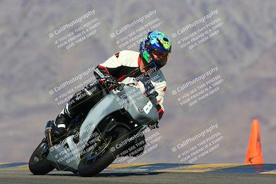 media/Feb-12-2022-SoCal Trackdays (Sat) [[3b21b94a56]]/Turn 9 Set 2 (1140am)/